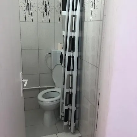 Vio 2 Independente Гостевой дом Эфорие Норд