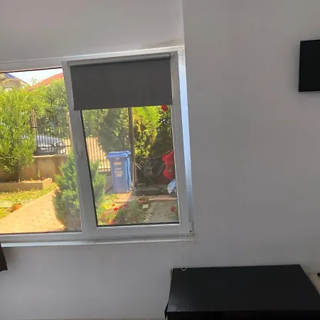 Vio 2 Independente Гостевой дом 4*